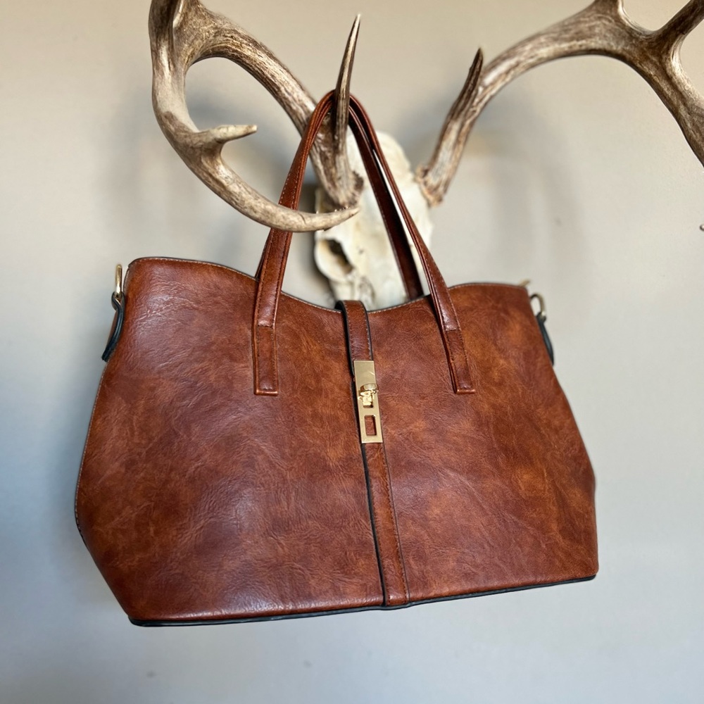 Elegant Brown Leather Tote Bag
